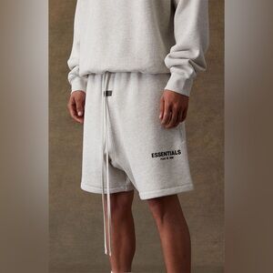 Essentials Fear of God Essentials Light Oatmeal Sweat Shorts | NEW/NWT!!🔥